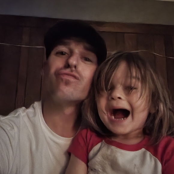 Meet your Posher, Sean - Picture 4 of 4